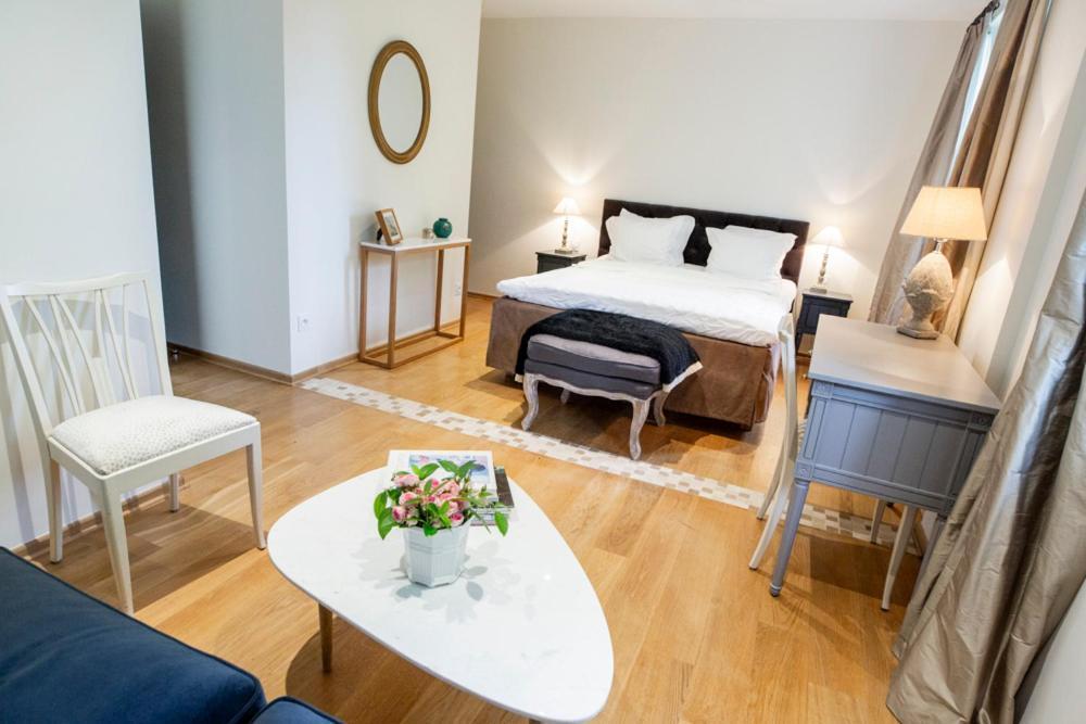 La Libertie Bed and Breakfast Campsegret Εξωτερικό φωτογραφία